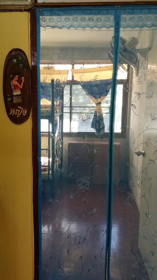 Lucky House Pansiyon Chiang Mai Dış mekan fotoğraf