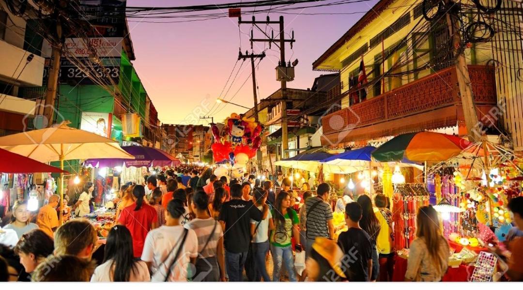 Lucky House Pansiyon Chiang Mai Dış mekan fotoğraf