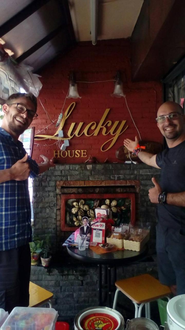 Lucky House Pansiyon Chiang Mai Dış mekan fotoğraf